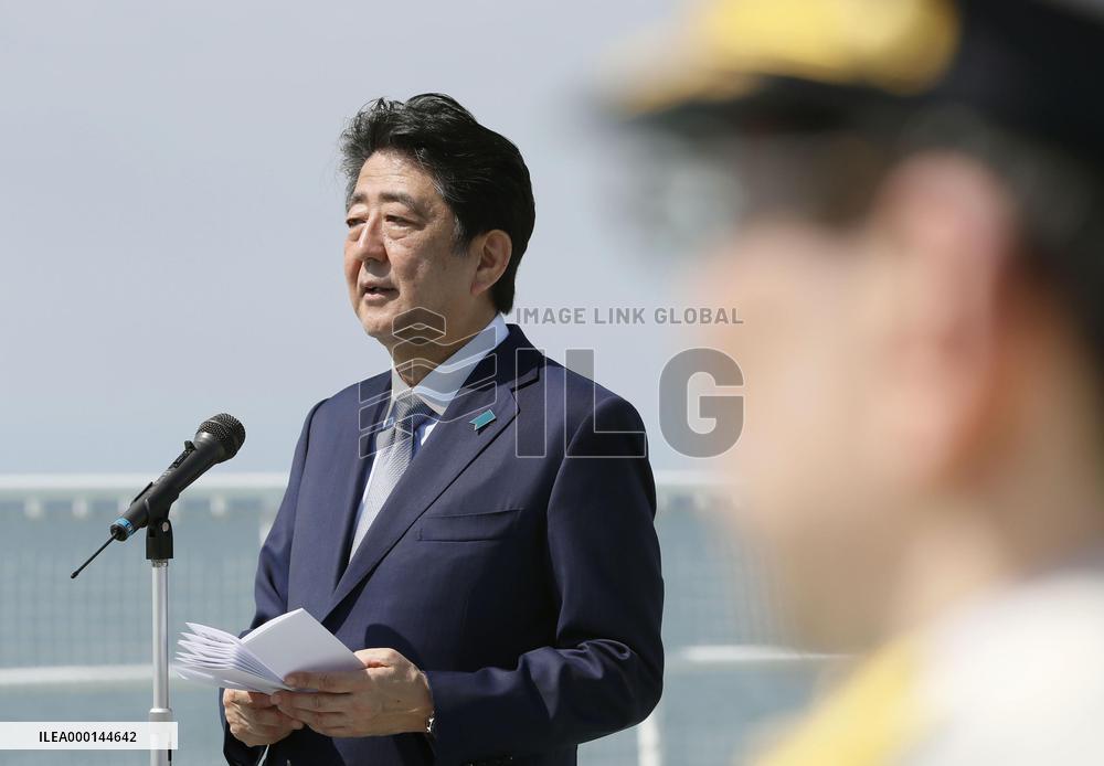 Japan PM Abe visits Australia