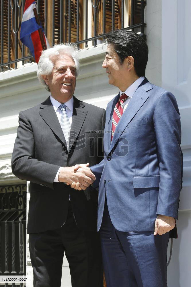 Japan-Uruguay talks
