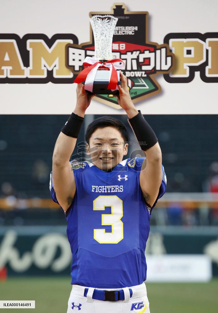American football: Illegal hit victim wins double MVPs