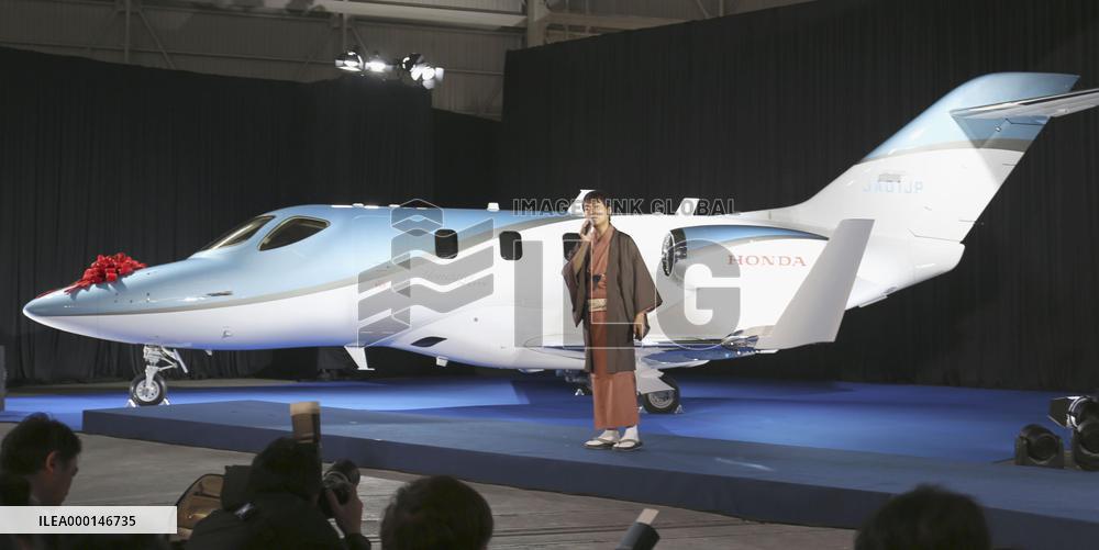 1st delivery of HondaJet Elite in Japan