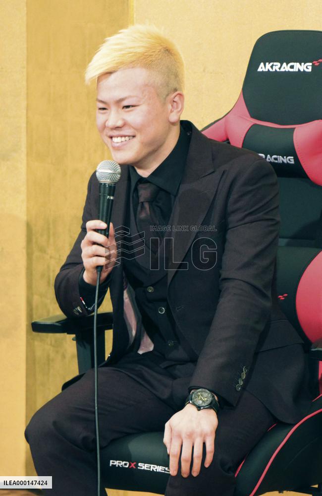 Mayweather, Nasukawa match on New Year's Eve