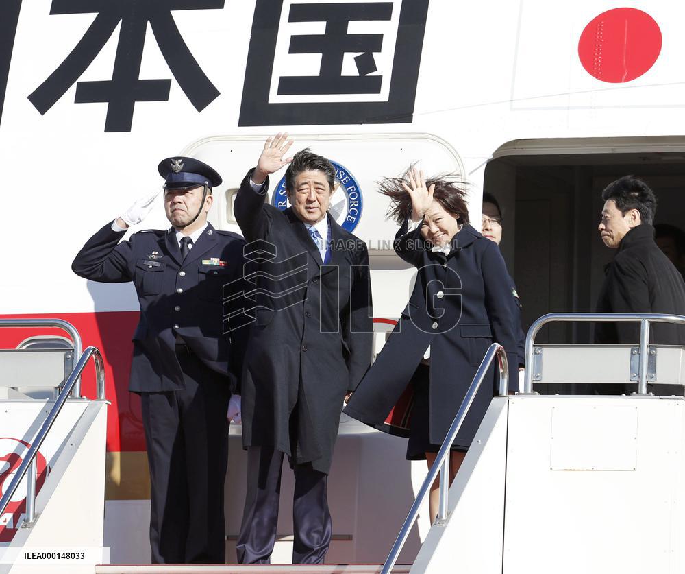 Japan PM Abe kicks off European tour