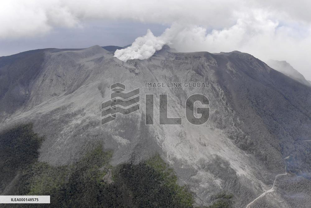 Volcanic eruption on Japanese island