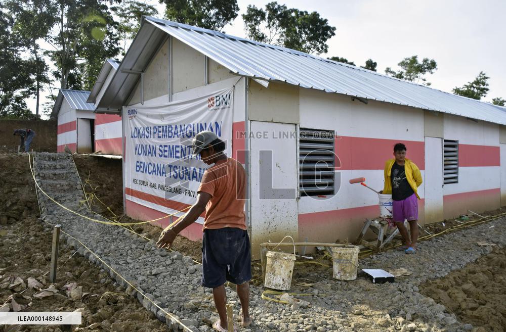 1 month after Indonesia tsunami