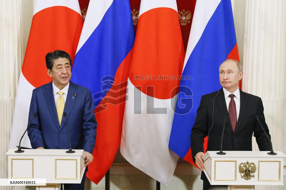 Japan-Russia summit talks