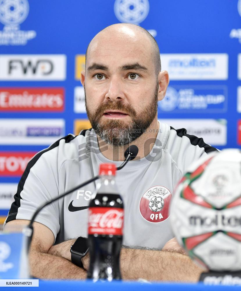 Football: Qatar coach Felix Sanchez