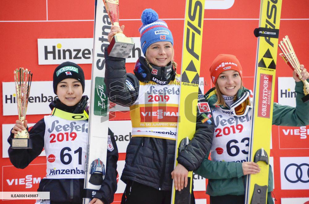 Ski jumping: Takanashi at World Cup
