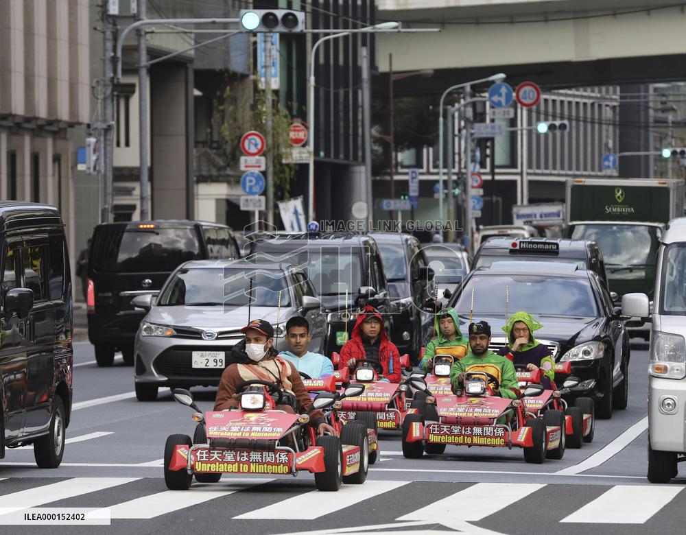 Go-kart drive on public road