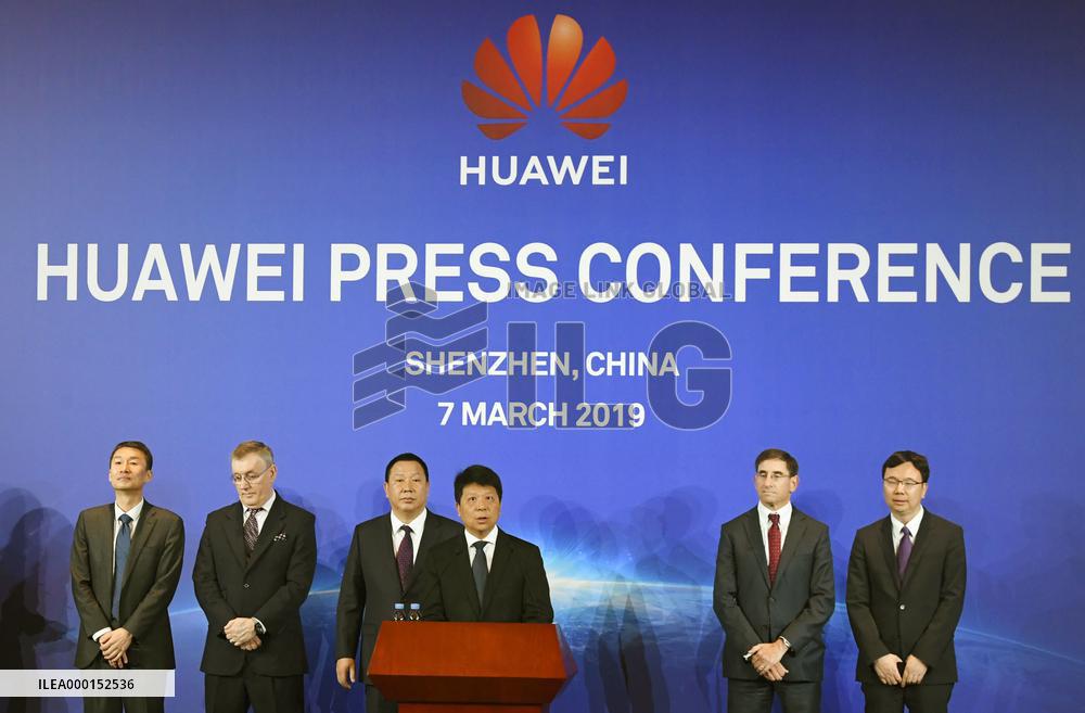 Huawei rotating chairman Guo Ping