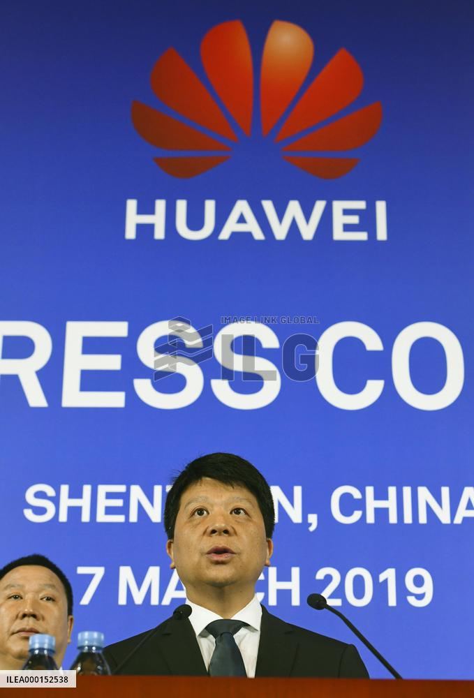 Huawei rotating chairman Guo Ping
