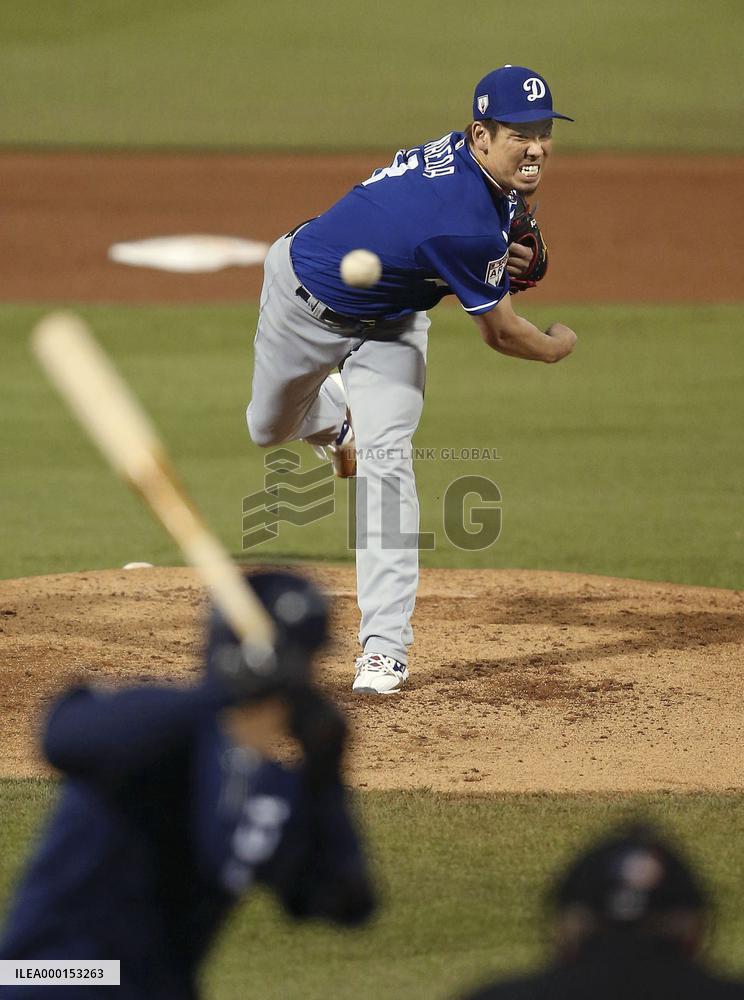 Baseball: Dodgers' Kenta Maeda