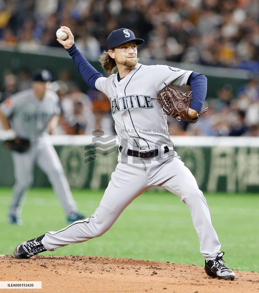Baseball: Mariners exhibition game in Japan
