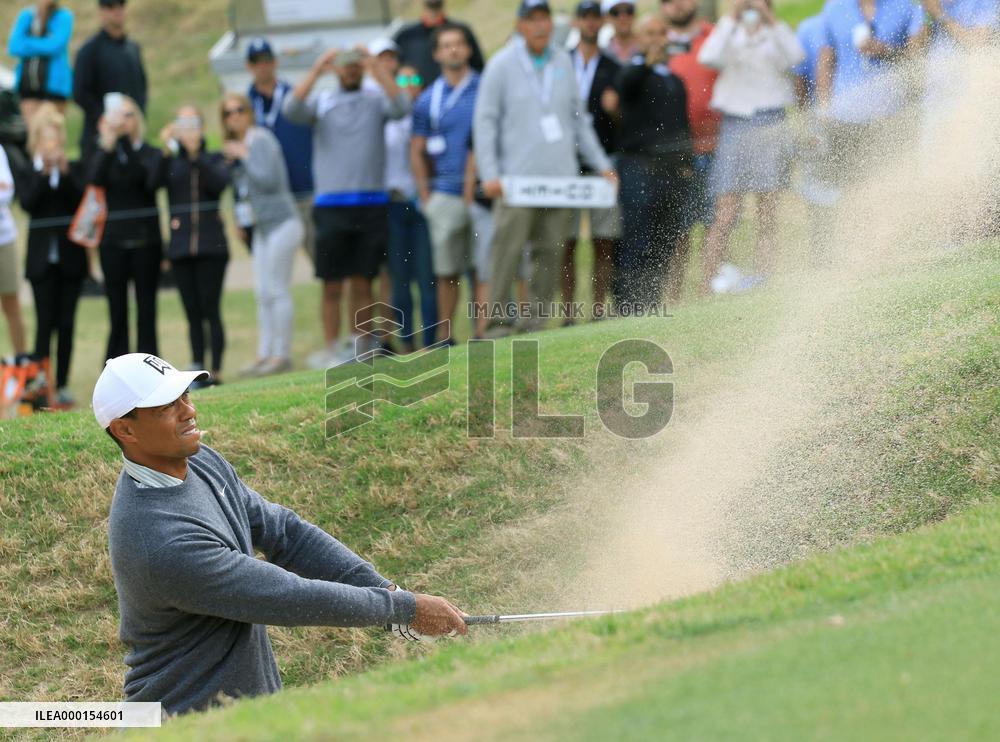 Golf: Tiger Woods at Dell Match Play