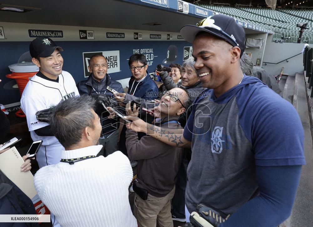 Baseball: Mariners' Kikuchi