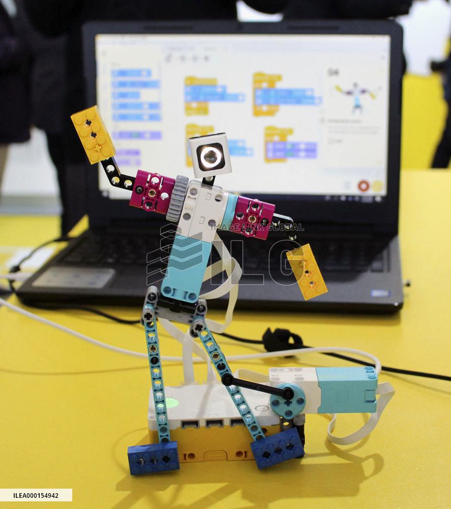 Lego learning kit