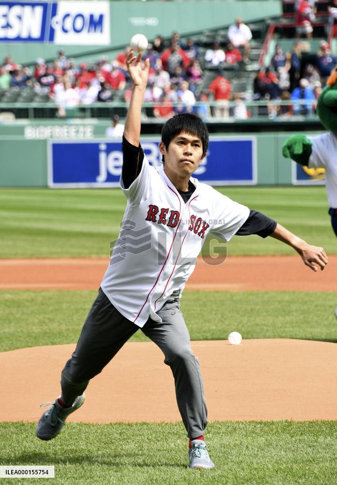 Boston Marathon winner Kawauchi throws ceremonial pitch before Red Sox game