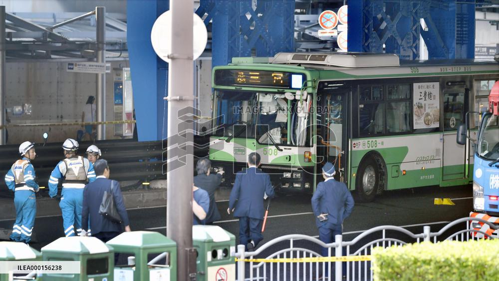 Fatal bus accident in Kobe