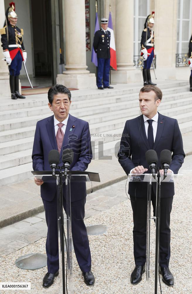 Abe-Macron talks