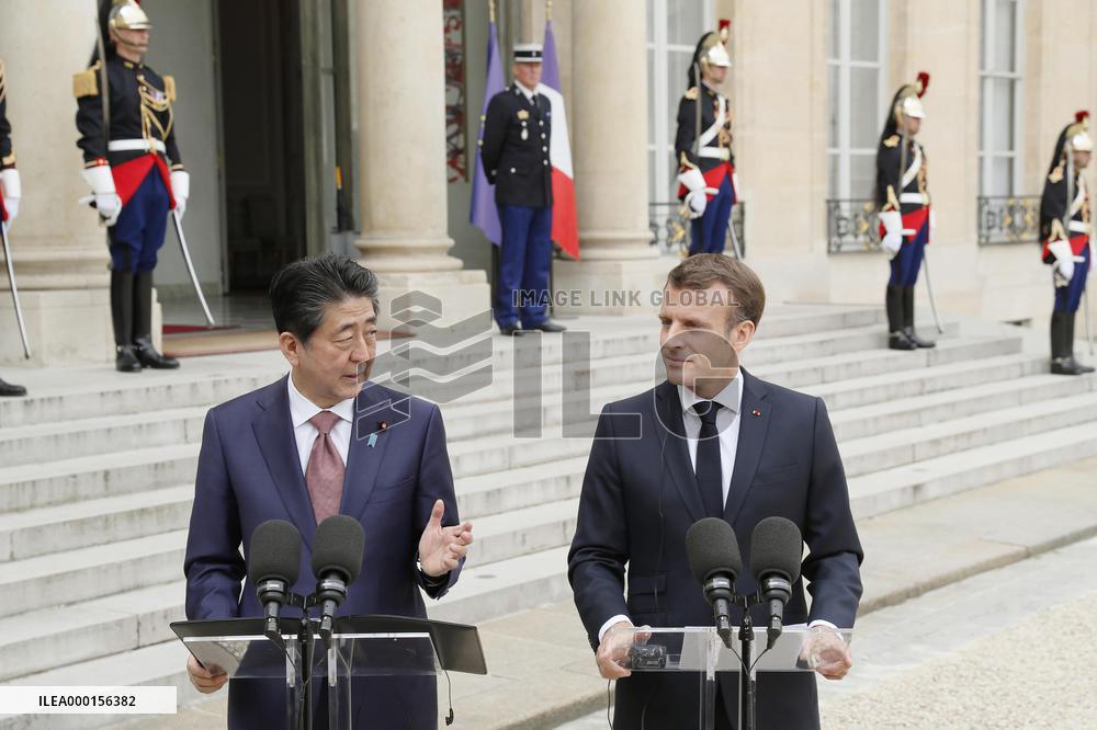 Abe-Macron talks