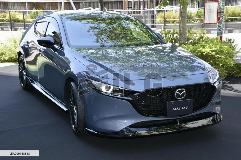 New Mazda 3 revealed