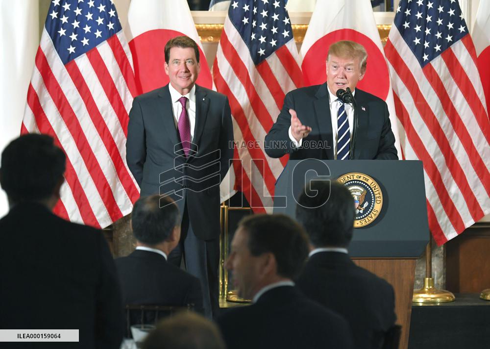 Trump in Japan