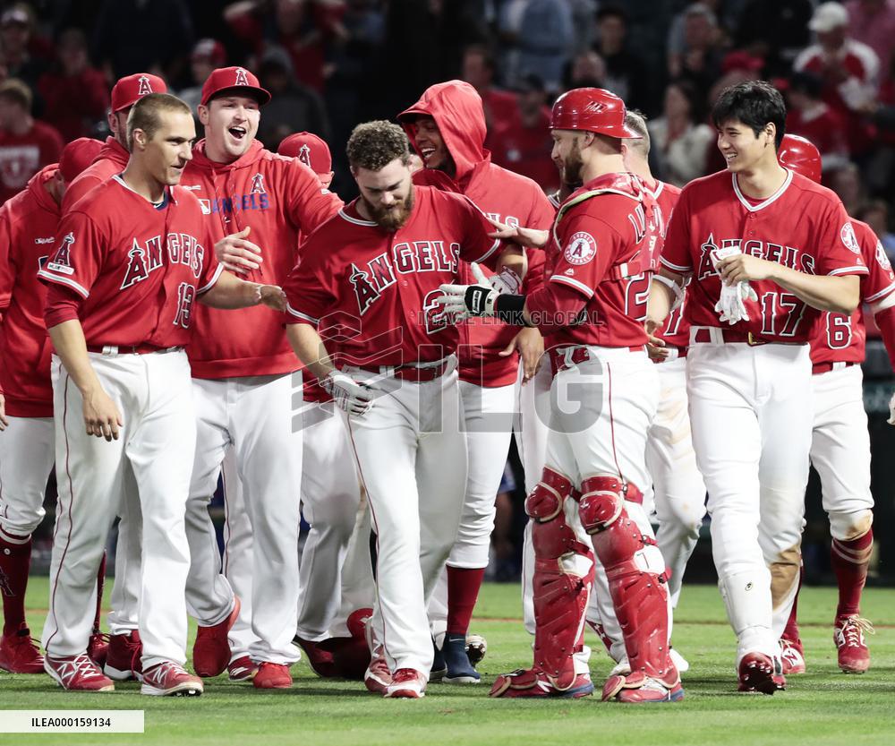 Baseball: Rangers v Angels