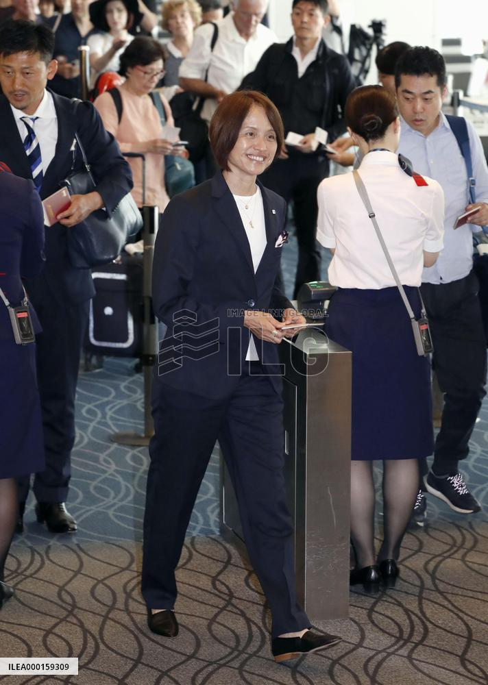 Football: Japan's departure to Women's World Cup