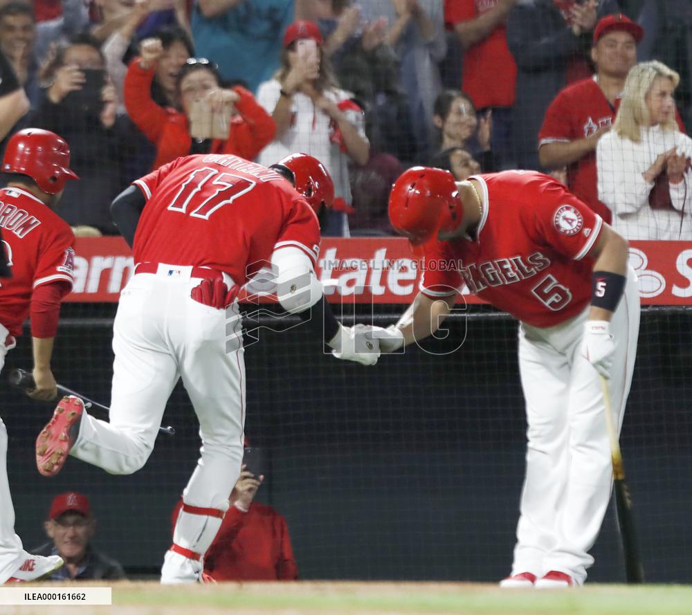 Baseball: Ohtani homers off Kikuchi