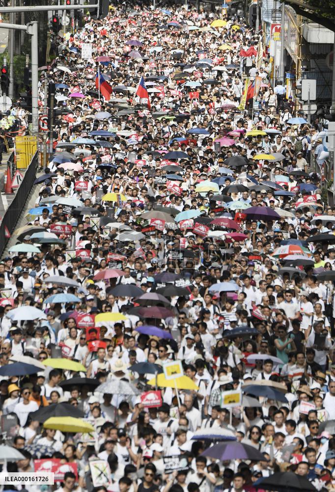 H.K. march against extradition bill
