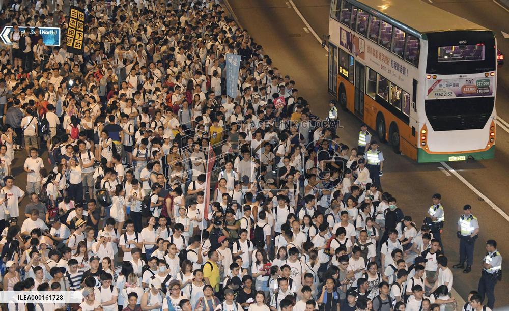 H.K. march against extradition bill