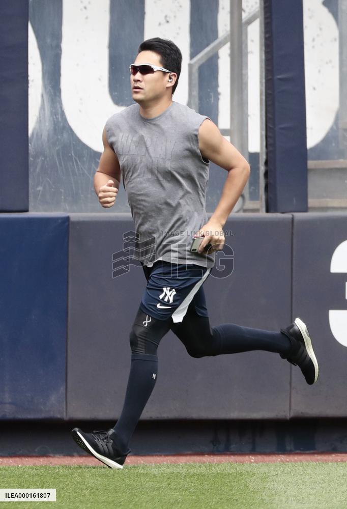 Baseball: 1st MLB series in Europe