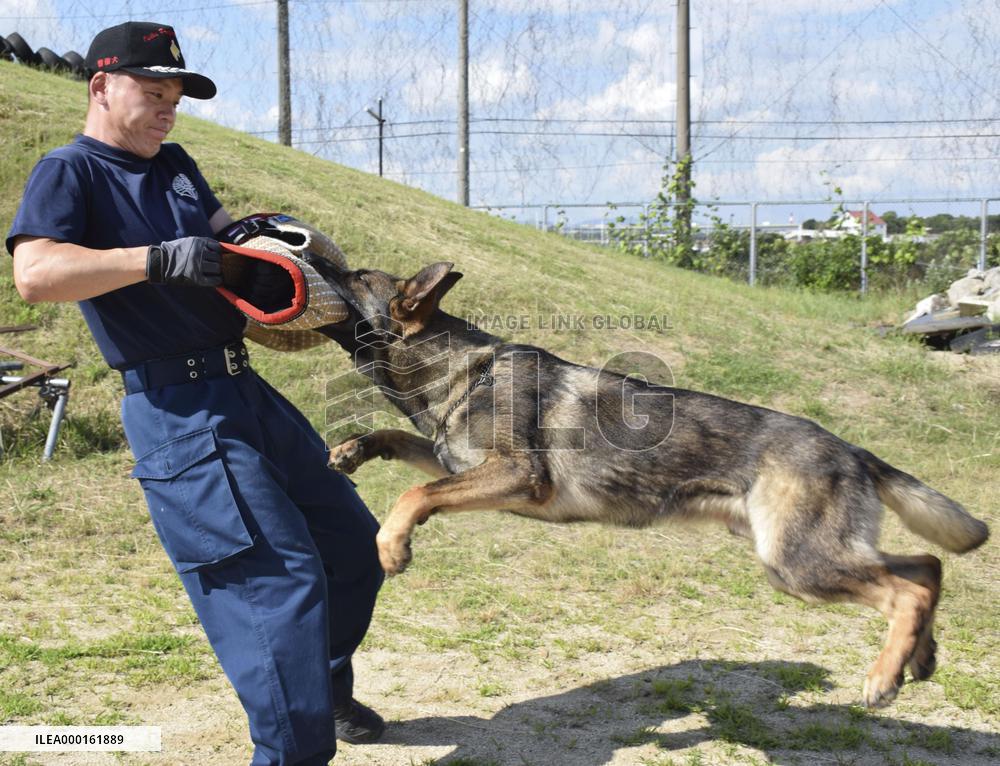 Deployment of police dog for G20