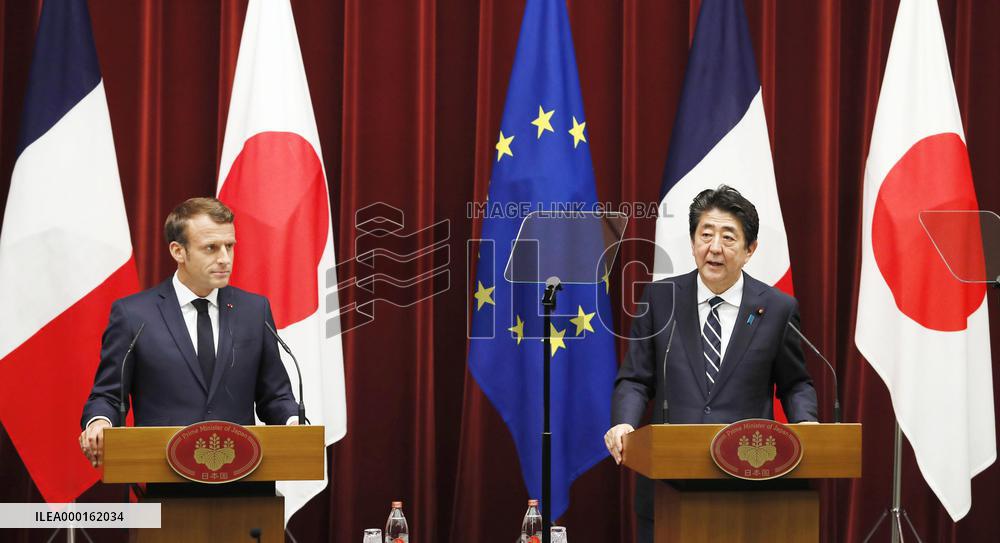 Abe-Macron talks