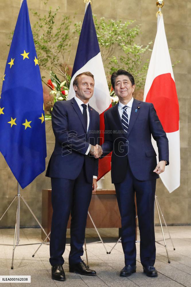 Abe-Macron talks