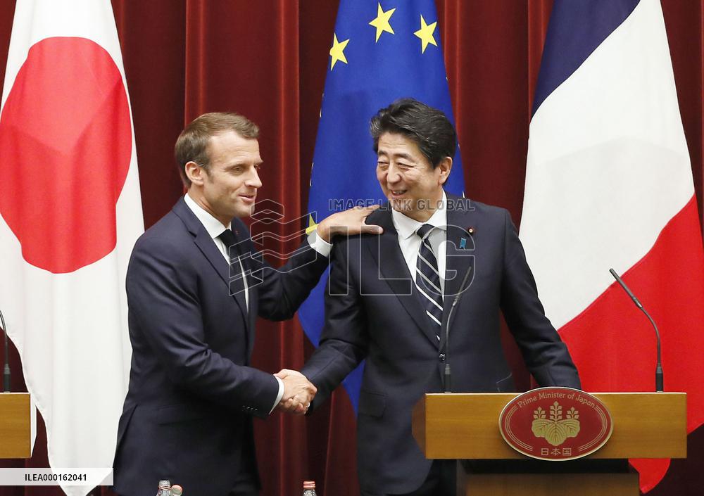 Abe-Macron talks