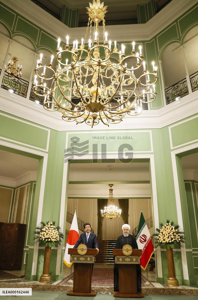 Japan-Iran summit