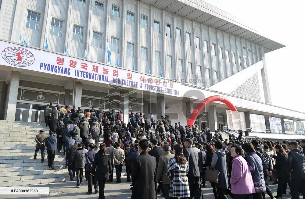 Farm and food fair in Pyongyang