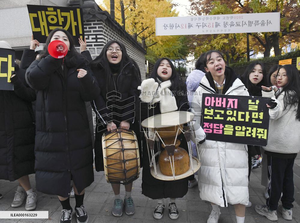 College entrance exams in S. Korea