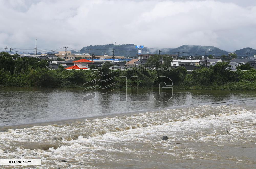Heavy rain in southwestern Japan