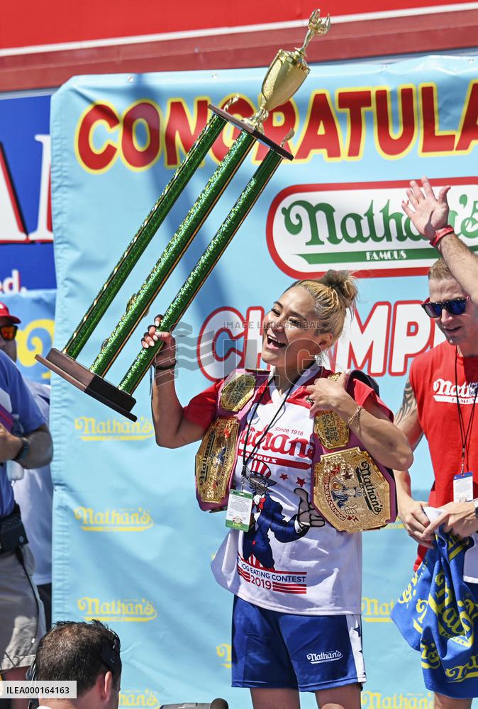 Hot dog eating contest