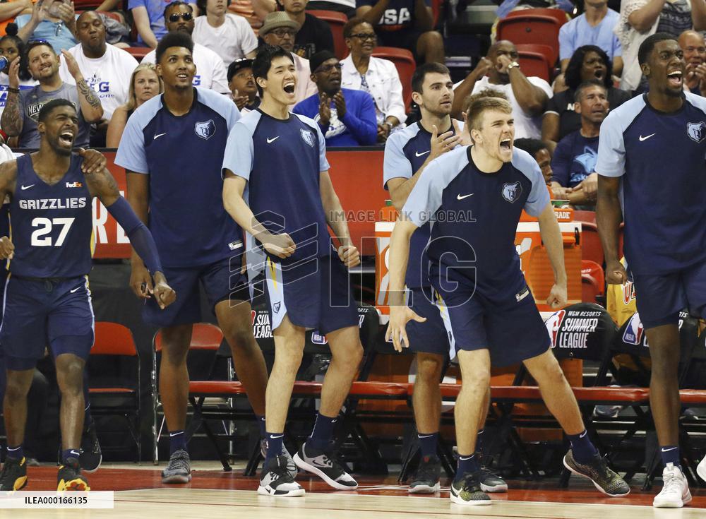 Basketball: Grizzlies' Watanabe