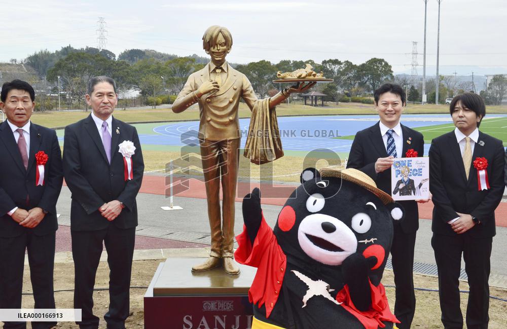Statue of "One Piece" character in earthquake-hit Kumamoto town