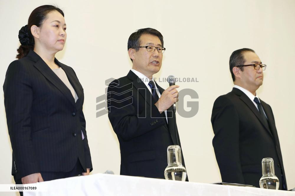 Seven-Eleven fails to pay wage portions to workers