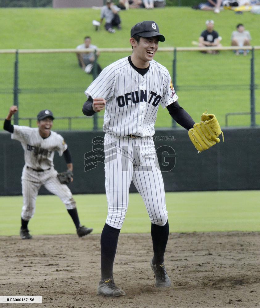 Baseball: Highly touted high school pitcher