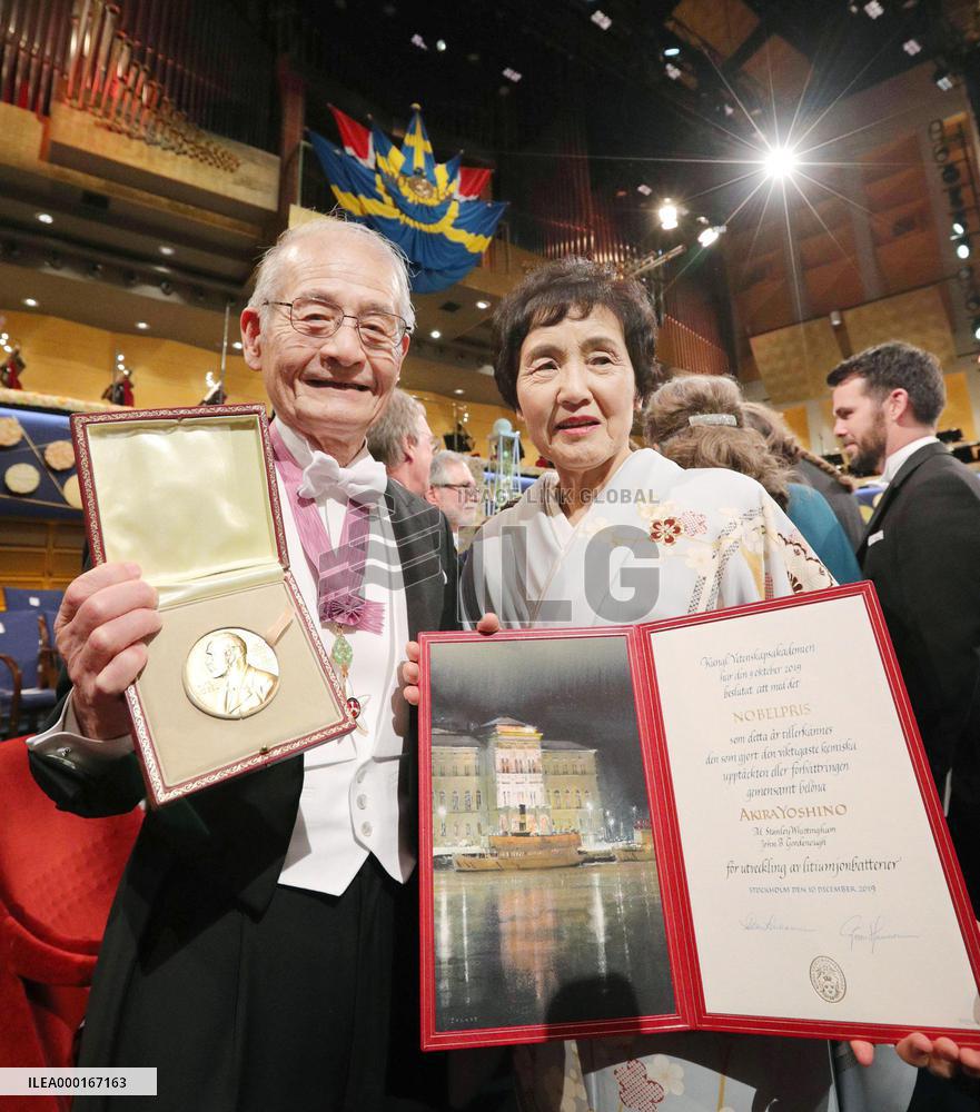 Japanese scientist Yoshino wins Nobel Prize