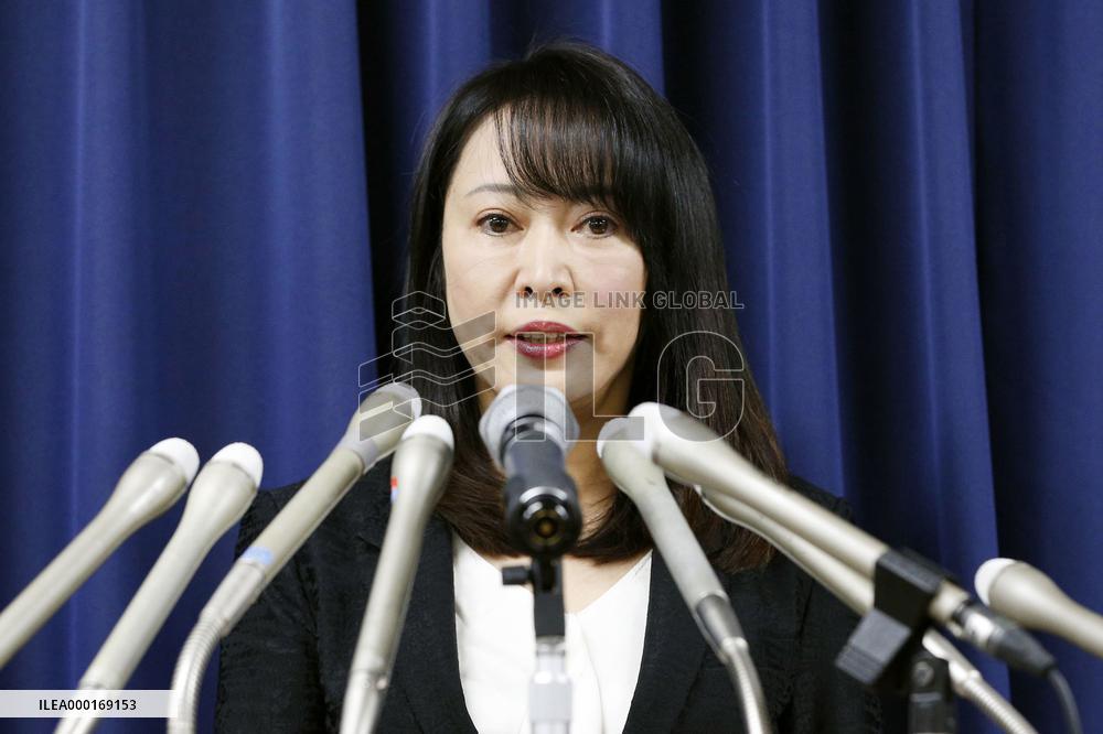 Japan hangs death-row inmate