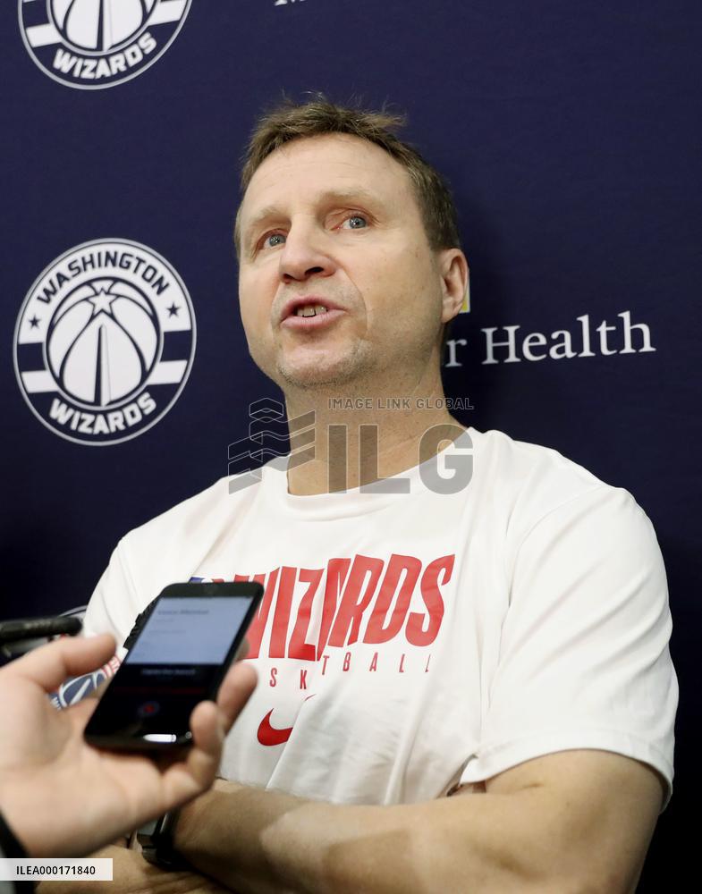 Basketball: Wizards coach Brooks
