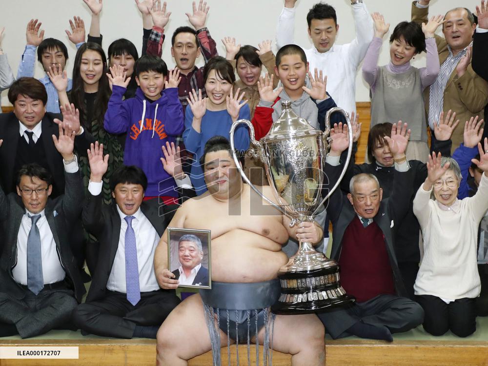 Sumo: Tokushoryu claims maiden title at New Year meet