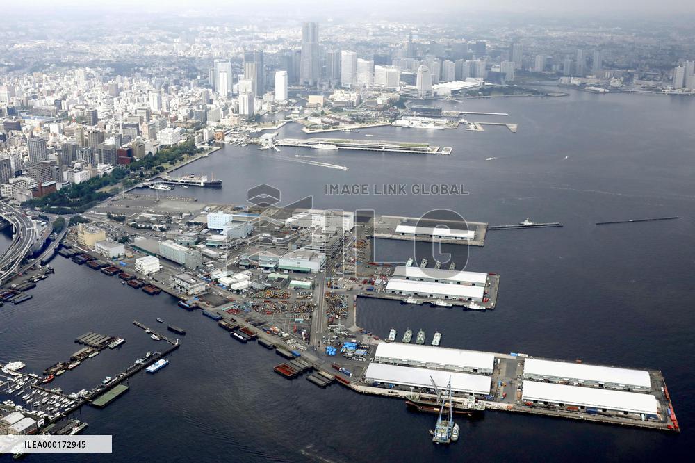 Yamashita Wharf in Yokohama