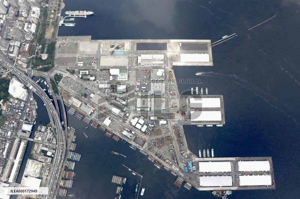 Yamashita Wharf in Yokohama